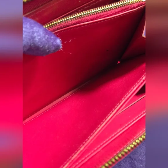 Louis Vuitton IKat Monogram Limited Edition Vernis Long Wallet - Picture 12 of 16